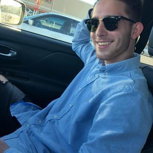 Meet your Posher, Josh